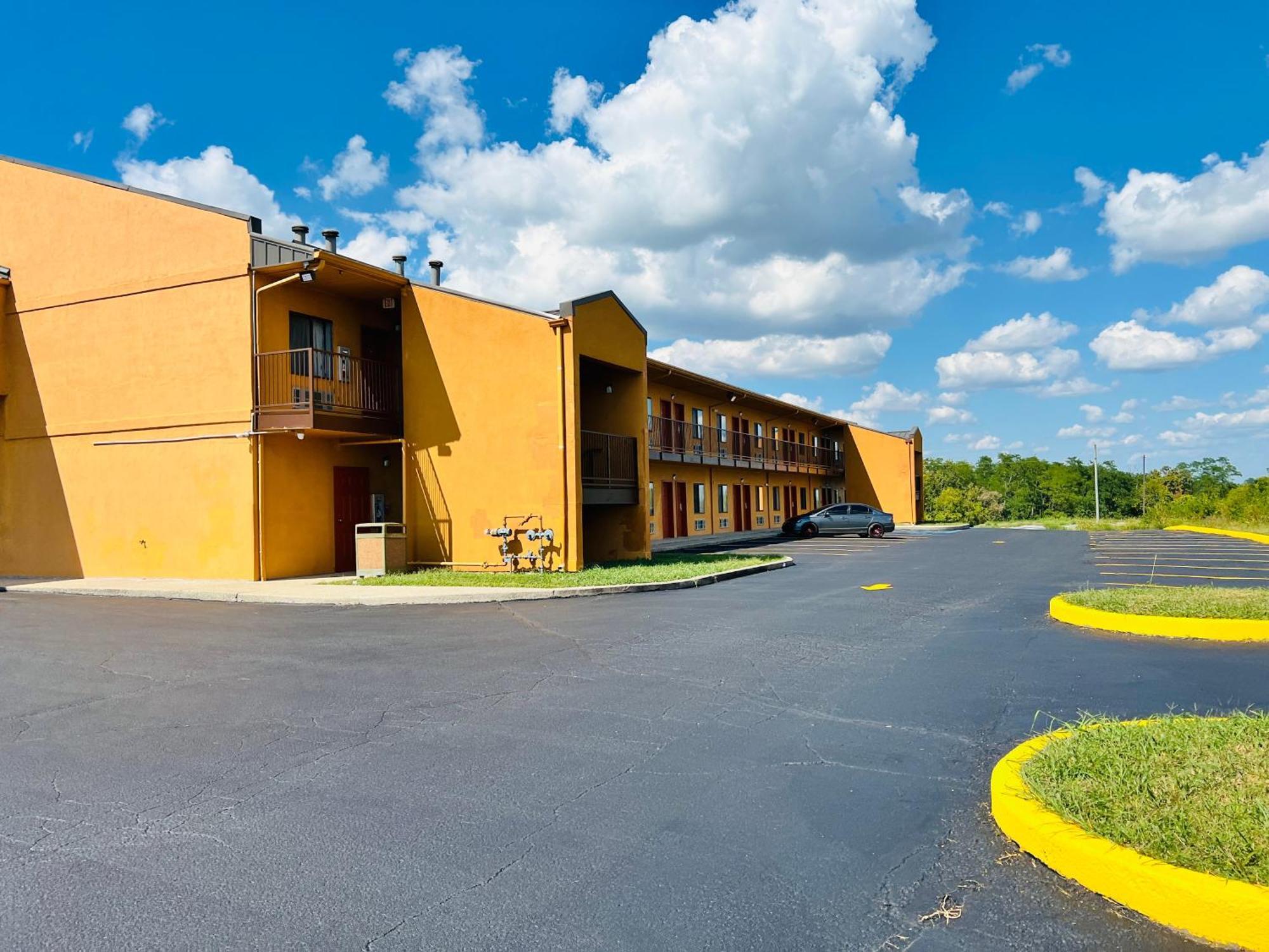 Value Stays By Oyo I-64 Winchester Exterior foto